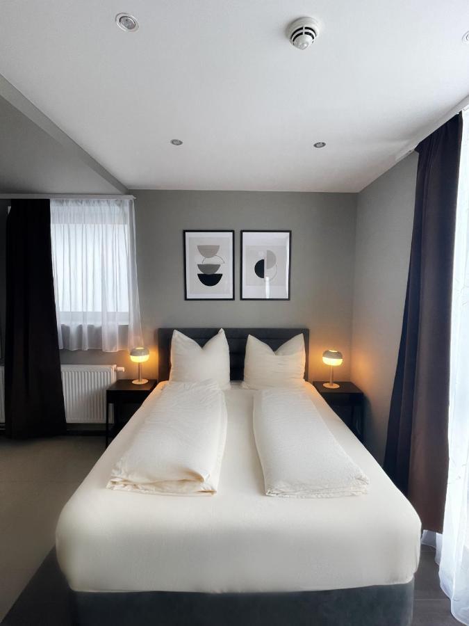 Mala Me Hotel